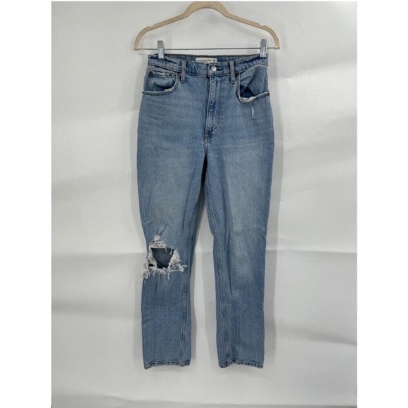 Abercrombie & Fitch The 90s Straight Ultra High
Rise Distressed Women 27 Jeans - Picture 1 of 7